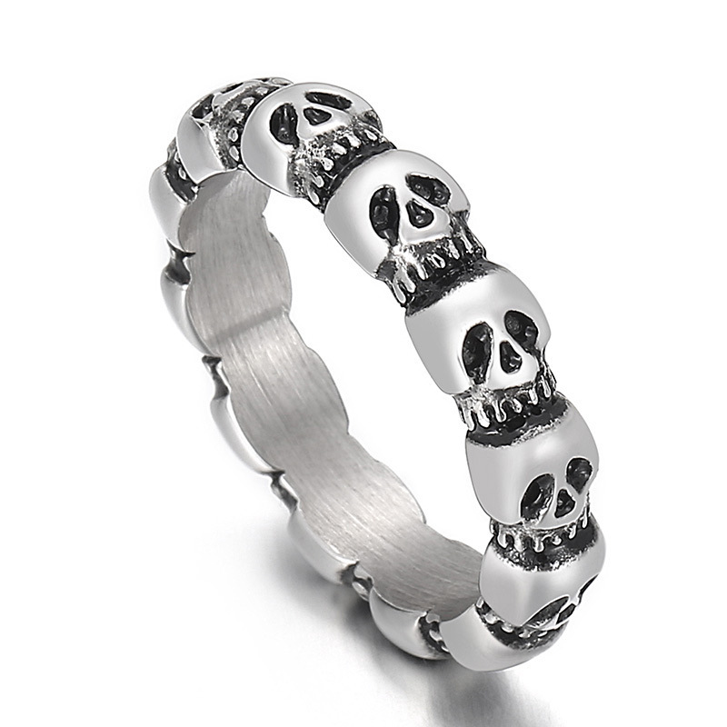 Personalized skull polka dot tire titanium steel ring