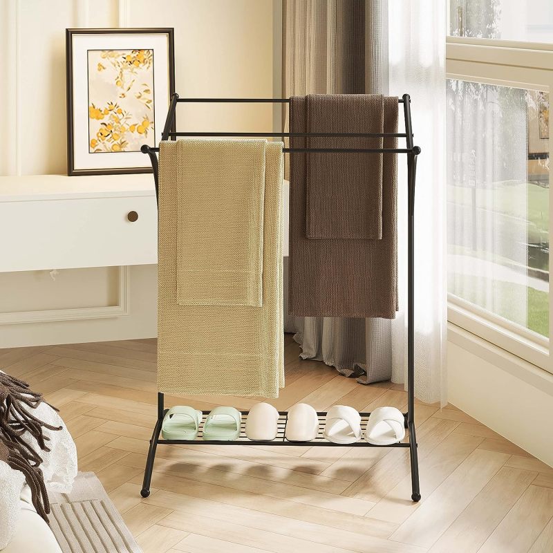 31.5" H Freestanding Towel Rack