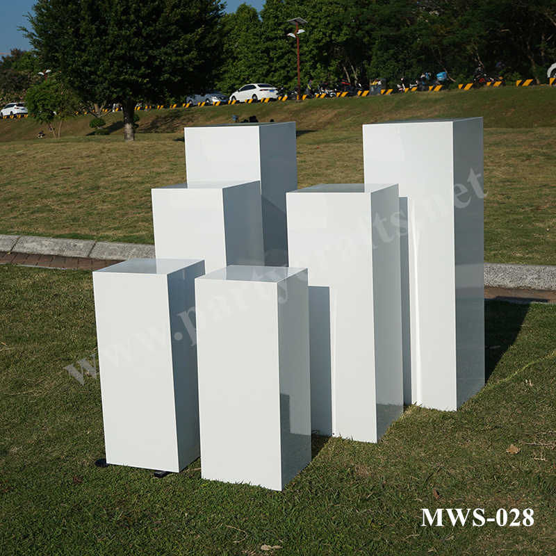 white square pedestal stand