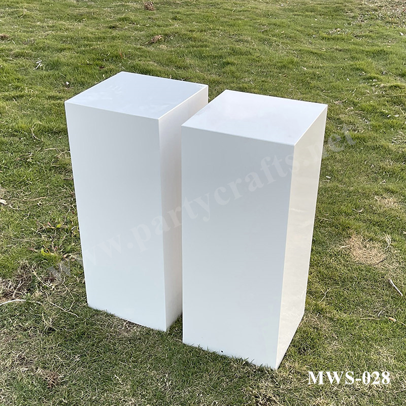 white square pedestal stand