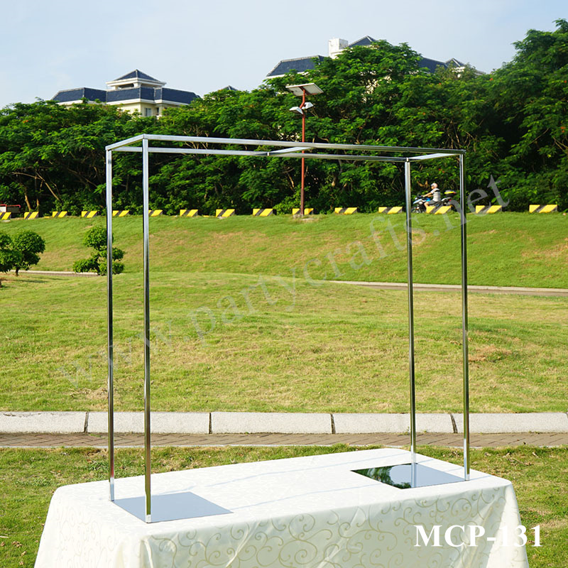 gold flower stand (MCP-131)