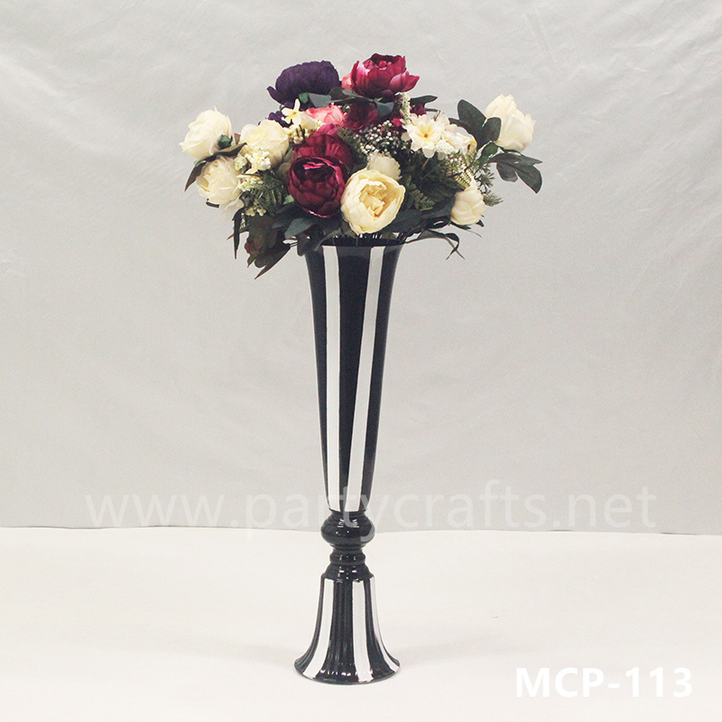 black tall vase centerpiece (MCP-113)