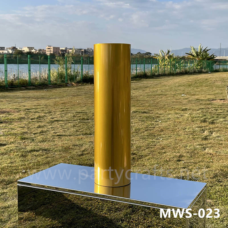 Golden cylindrical vase （MWS-023）