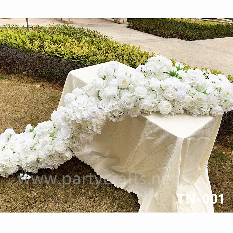 white flower table runner (TN-001)
