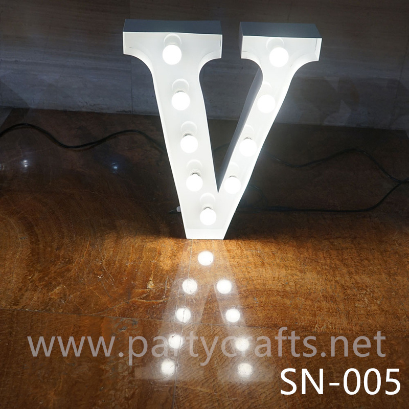 letter Love sign double gold LED light  sign table sign for wedding centerpiece decoration party event cake stand top sign decoration bridal shower table top decoration