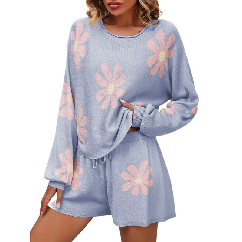 Blue Daisy Pattern Sweater and Shorts Lounge Set