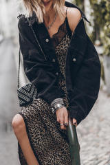Black Metal Buttons Flap Pocket Drop Shoulder Denim Jacket