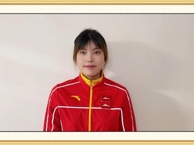 World Champion in Swimming   Image Ambassador：  TangYi