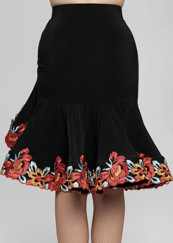 Embroidered Red Flower Swing skirt(Black)