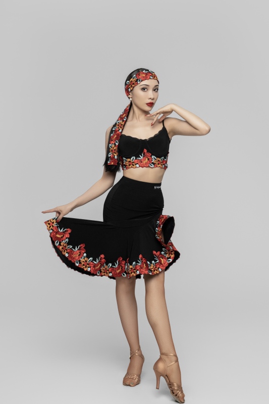 Embroidered Red Flower Swing skirt(Black)