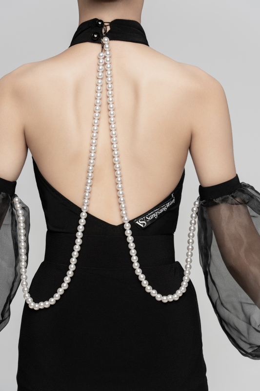 Pearl sleeveless cutout bodysuit（Black）