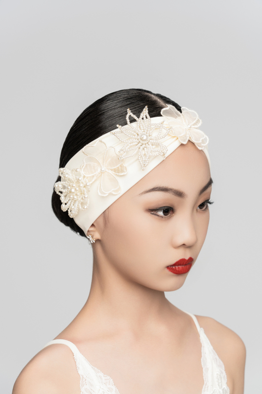 Pearl flower headband(Cream White)
