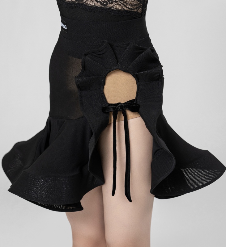Gauze lace-up skirt（With underpants）