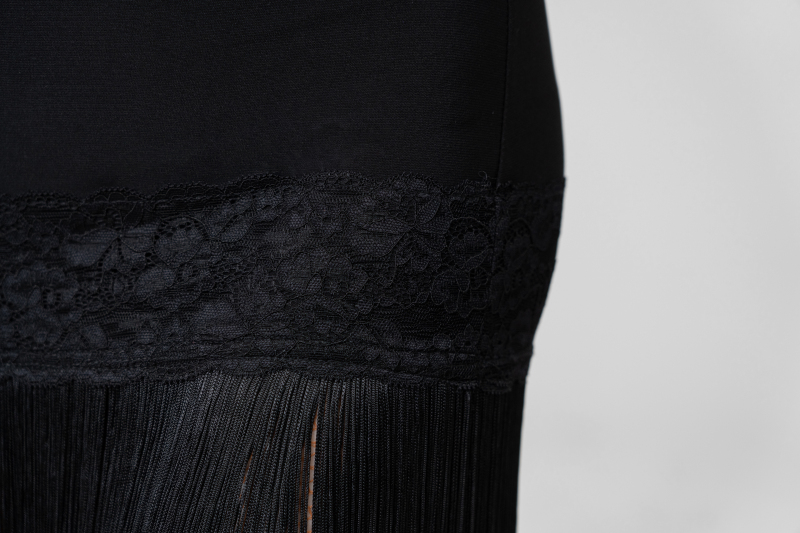 lace-trimmed fringed skirt（Black）