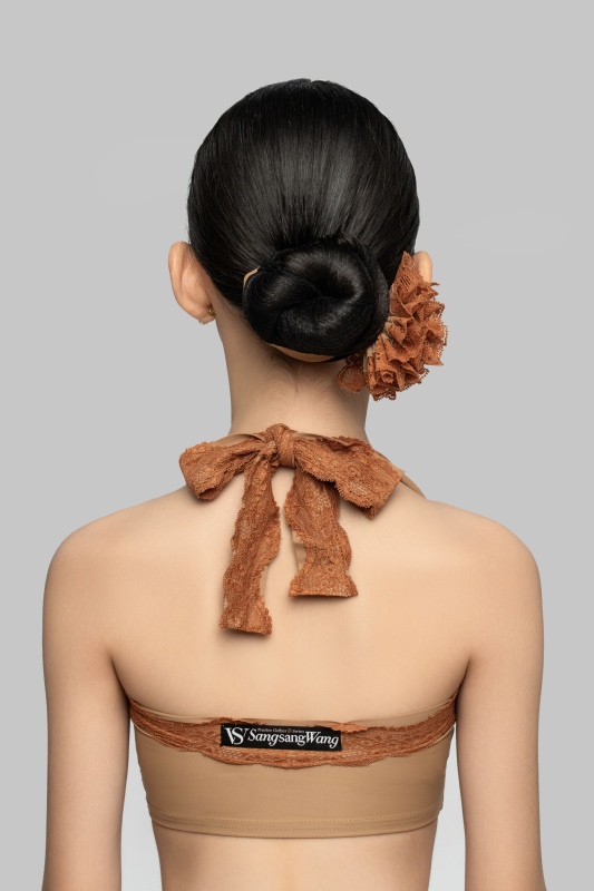 Lace halterneck skirt suit(Toffee / With Hair Accessories)