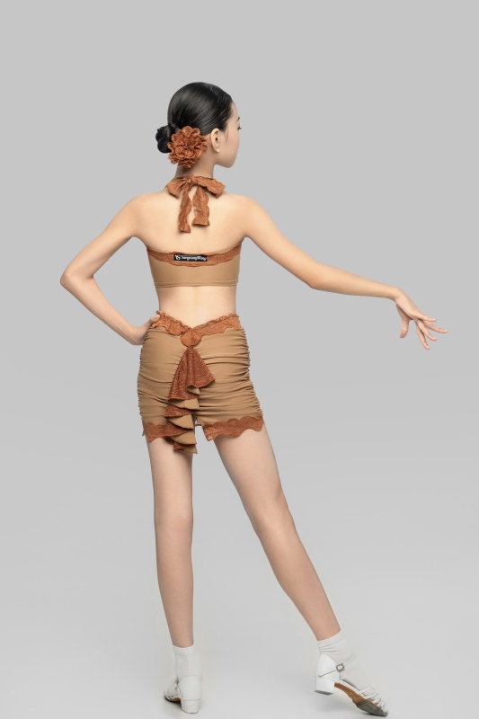 Lace halterneck skirt suit(Toffee / With Hair Accessories)