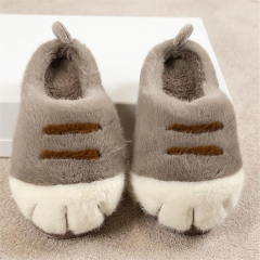 Cute Plush Cat Slippers - Cozy and Warm for Winter - Ultra-soft - Adorable Design