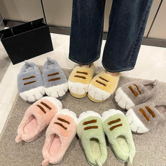 Cute Plush Cat Slippers - Cozy and Warm for Winter - Ultra-soft - Adorable Design