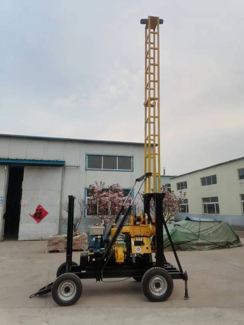 TRAILER-MOUNTED DTH DRILLING RIG