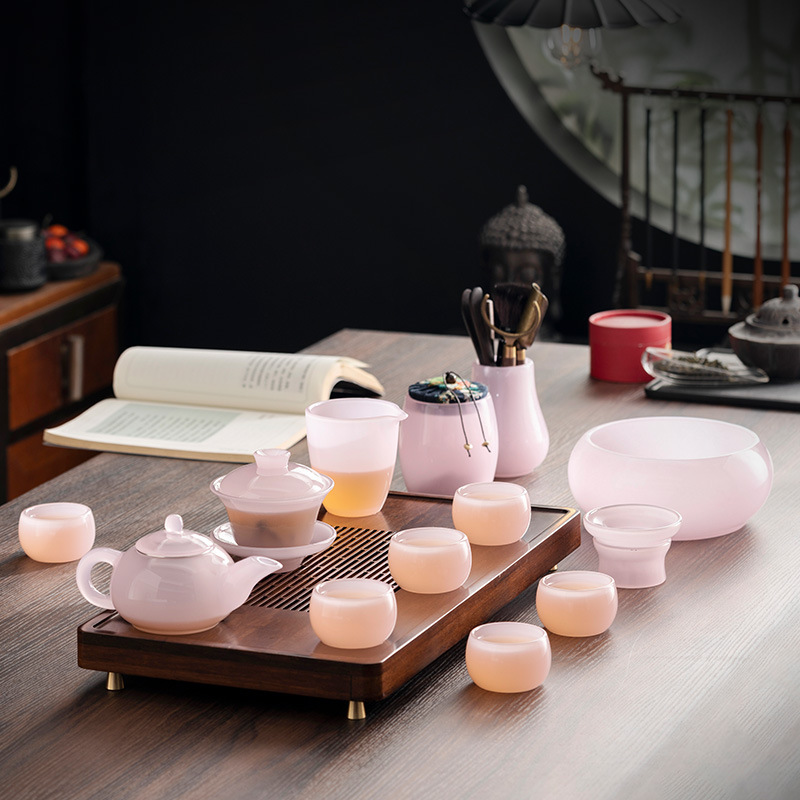 Beautiful pink glazed Chinese tea set