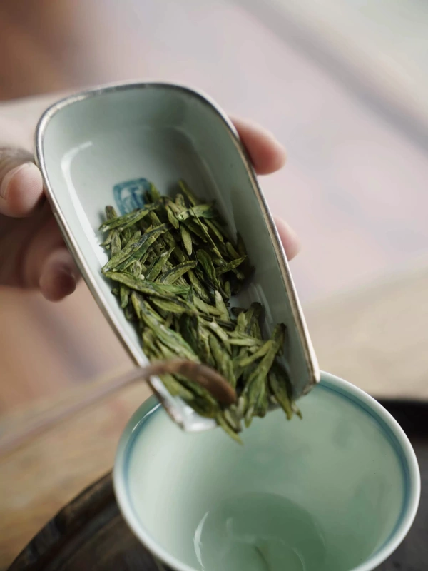 Longjing Tea 2024 New Tea Authentic Mingqian Non-Special Grade Big Buddha No. 43 Green Tea First Pick