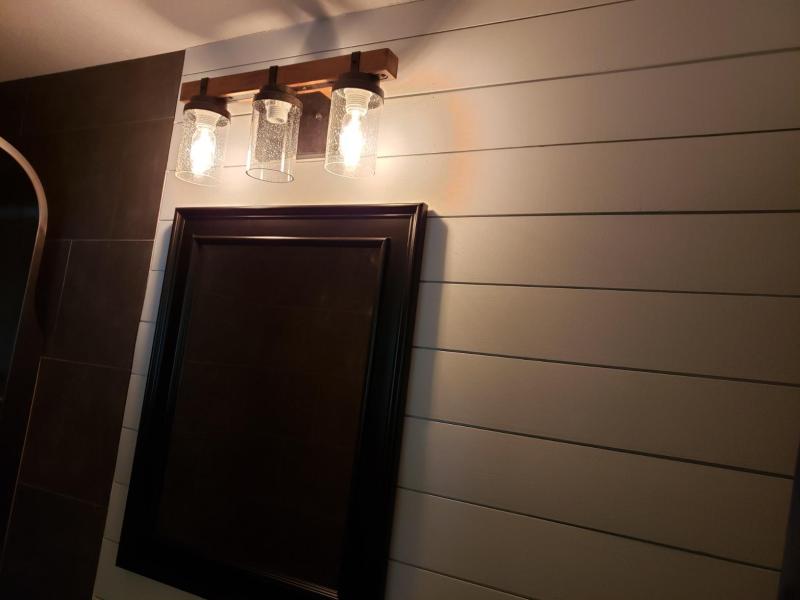Anmytek 3-Light Wall Mount Sconce Lighting Vintage Wood Wall Light Fixtures Bathroom Vanity Light Over Mirror for Bedroom,Kitchen,Living Room,Hallway with Bubble Glass Shade