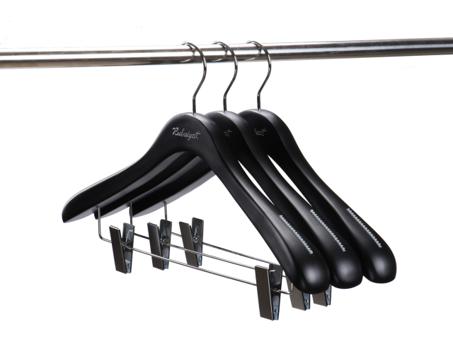 Deluxe Black Color Wooden Suit Hanger with Clips