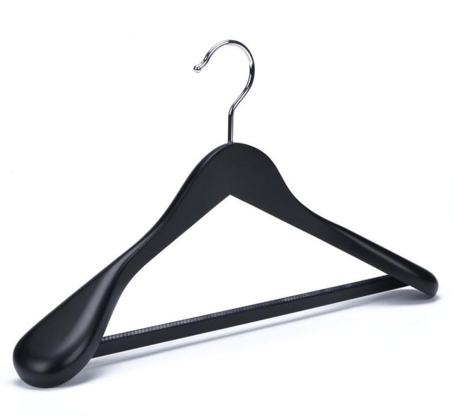 Black Color Wooden Clothes Hanger with Square Bar