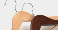 Deluxe Natural Color Wooden Coat Hangers With Bar