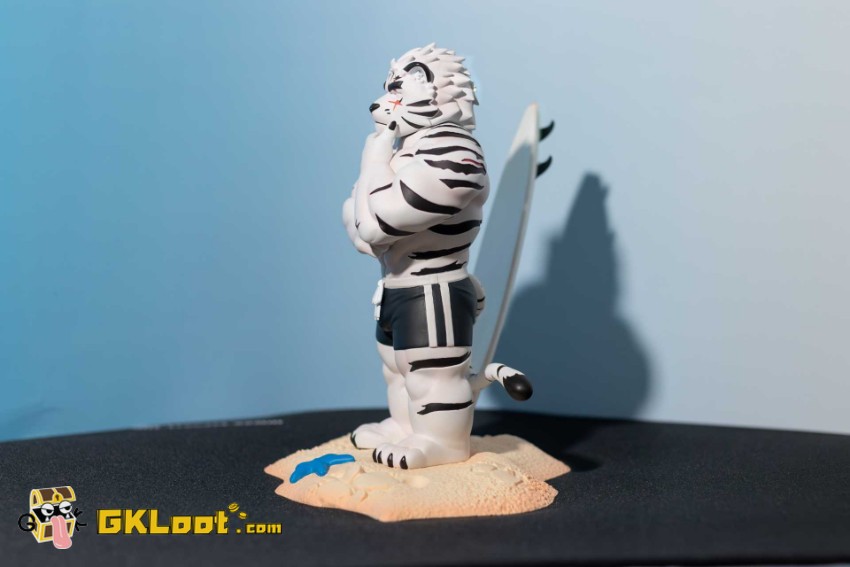Zhai Shou Wu Studio Arknights Mountain Statue - View 5 Zhai Shou Wu Studio Arknights Mountain Statue - View 5
