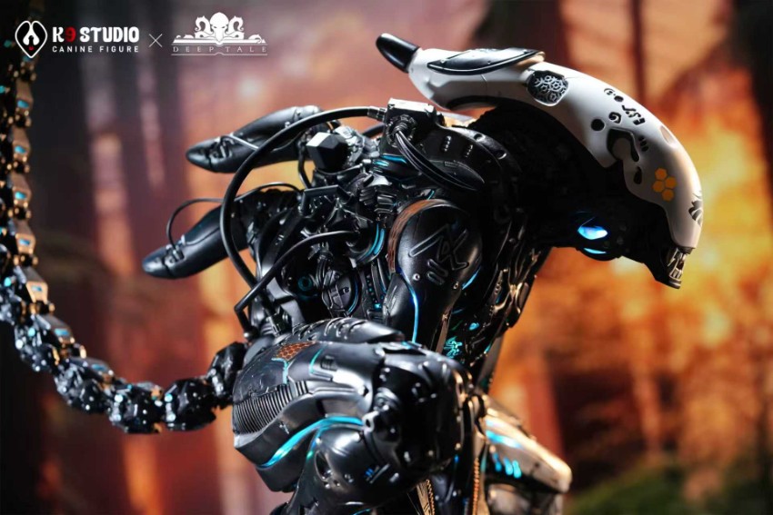 K9 & Deep Tale Studio Alien Mechanical Xenomorph Statue w/ LED - View 4 K9 & Deep Tale Studio Alien Mechanical Xenomorph Statue w/ LED - View 4