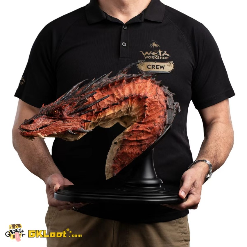 WETA Workshop Studio The Hobbit Smaug Statue - View 2 WETA Workshop Studio The Hobbit Smaug Statue - View 2