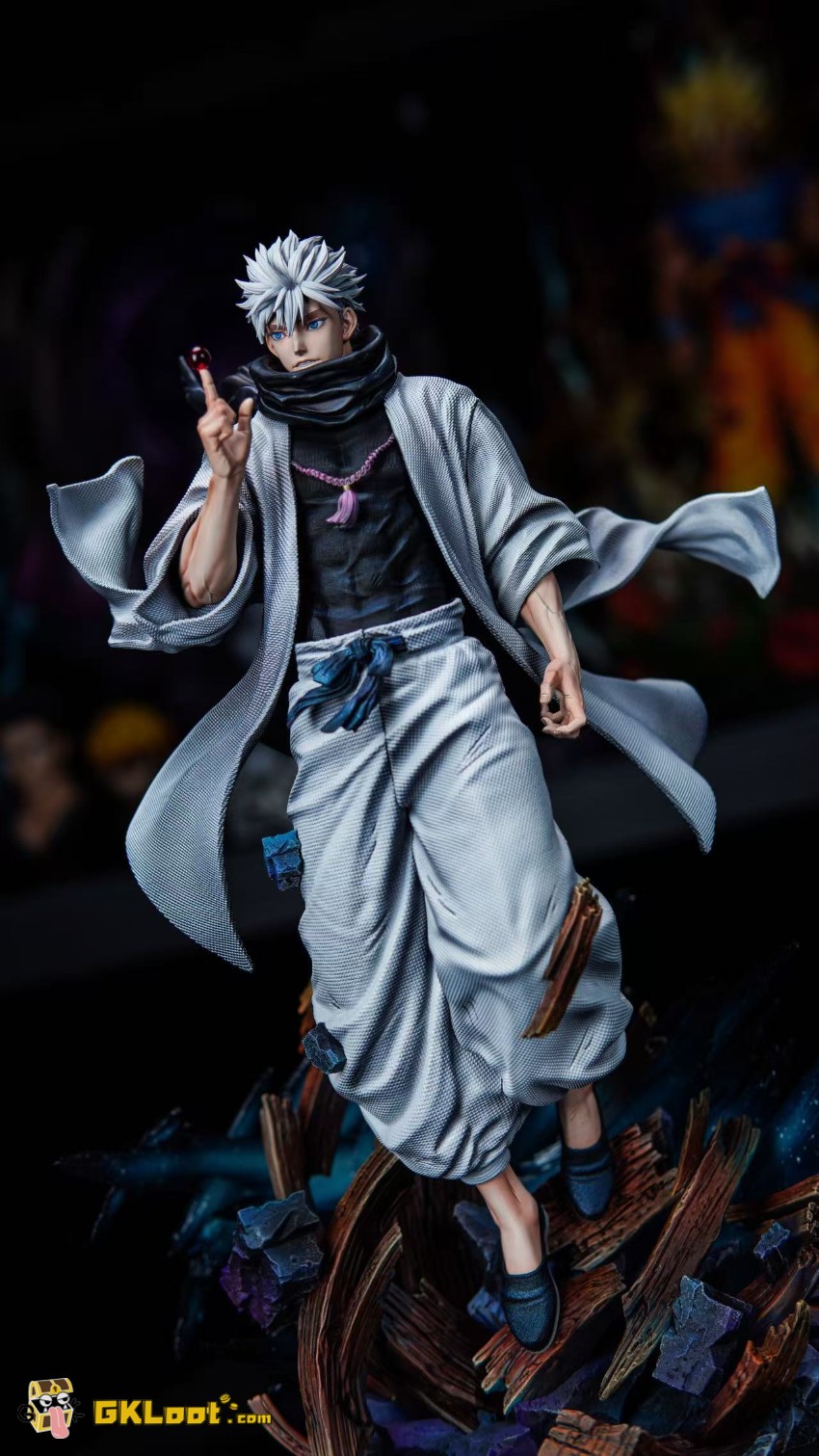 JJking Studio 1/6 Jujutsu Kaisen Satoru Gojo Statue - View 5 JJking Studio 1/6 Jujutsu Kaisen Satoru Gojo Statue - View 5