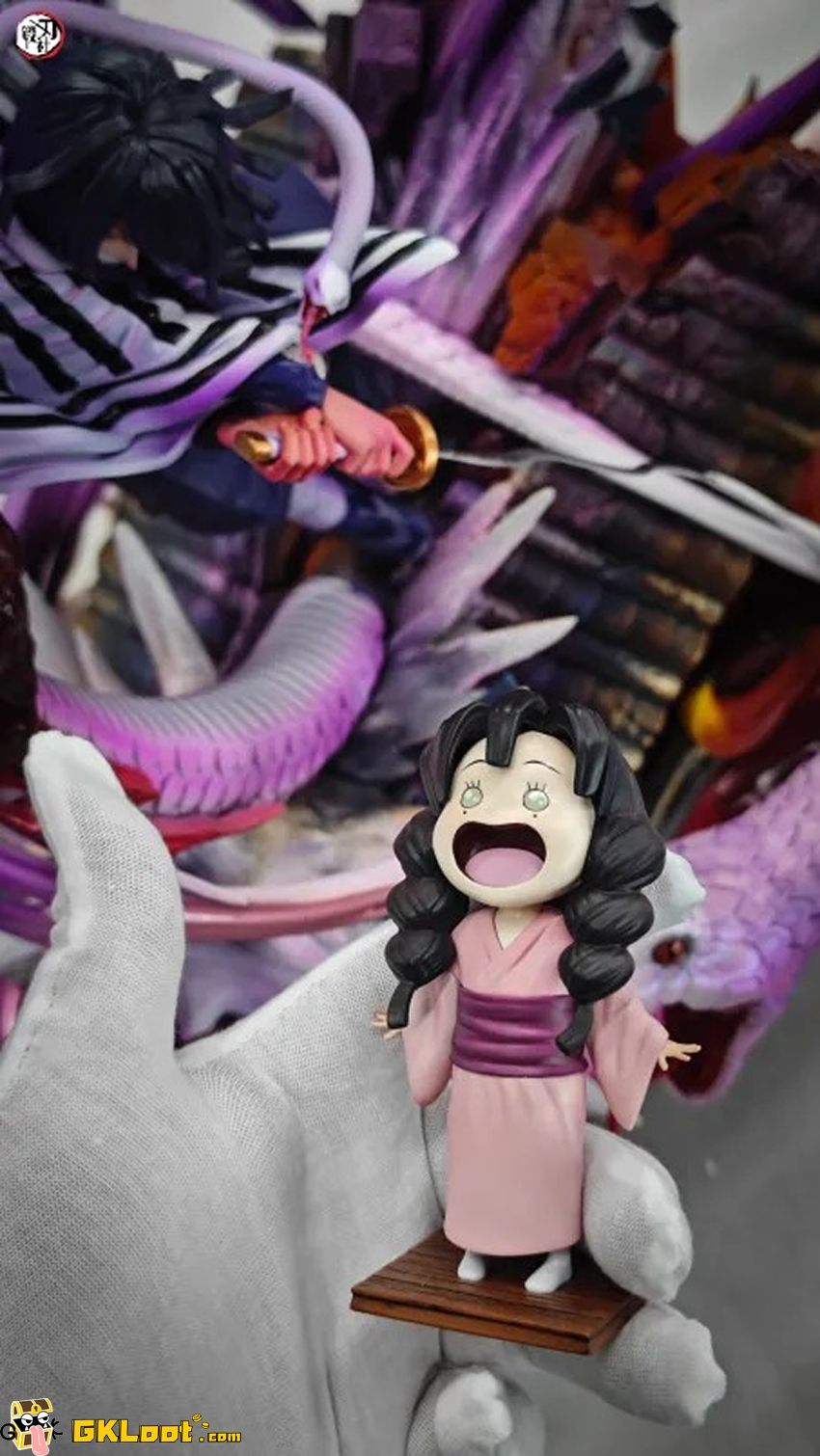 DDS Studio 1/6 Demon Slayer Iguro Obanai Statue - View 6 DDS Studio 1/6 Demon Slayer Iguro Obanai Statue - View 6
