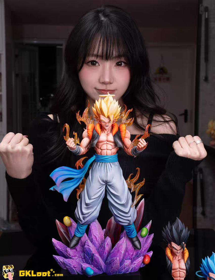 Fusion Force & WDF Studio 1/6 Dragon Ball Gogeta Statue - View 1 Fusion Force & WDF Studio 1/6 Dragon Ball Gogeta Statue - View 1