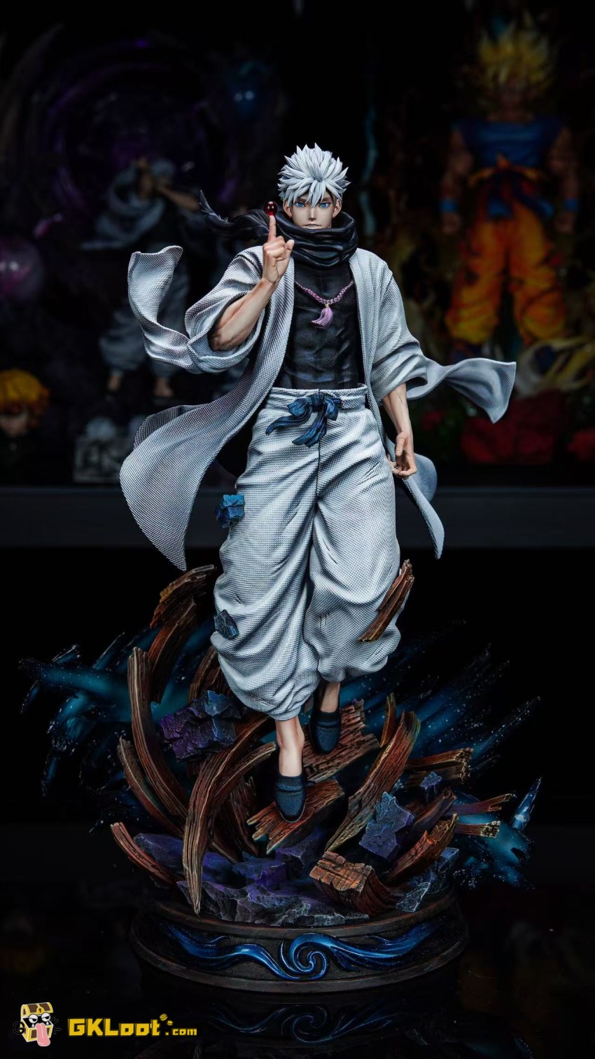 JJking Studio 1/6 Jujutsu Kaisen Satoru Gojo Statue - View 4 JJking Studio 1/6 Jujutsu Kaisen Satoru Gojo Statue - View 4