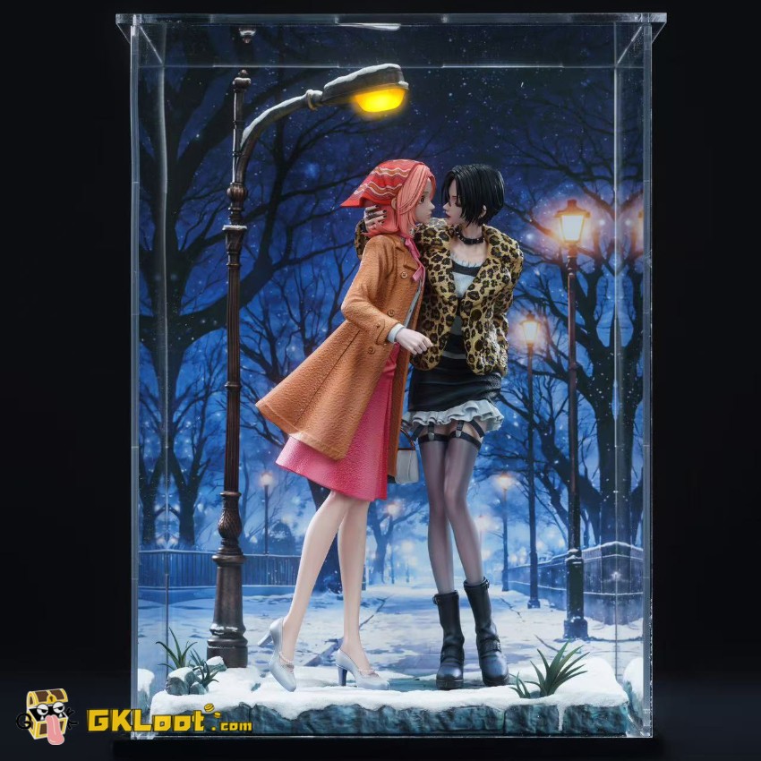 Weare A Design Studio 1/6 NANA Osaki Nana & Komatsu Nana Statue - View 1 Weare A Design Studio 1/6 NANA Osaki Nana & Komatsu Nana Statue - View 1