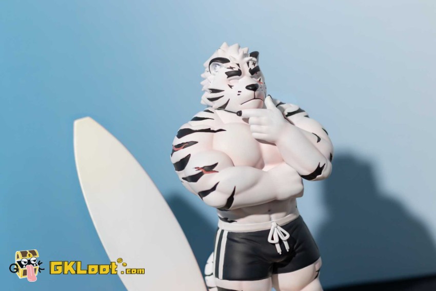 Zhai Shou Wu Studio Arknights Mountain Statue - View 3 Zhai Shou Wu Studio Arknights Mountain Statue - View 3