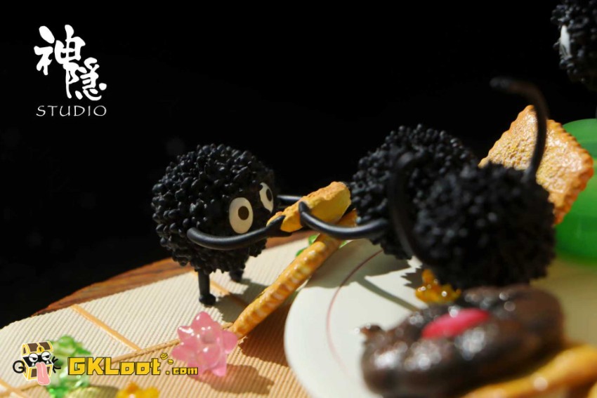 ShenYin Studio Spirited Away Boh Statue - View 2 ShenYin Studio Spirited Away Boh Statue - View 2