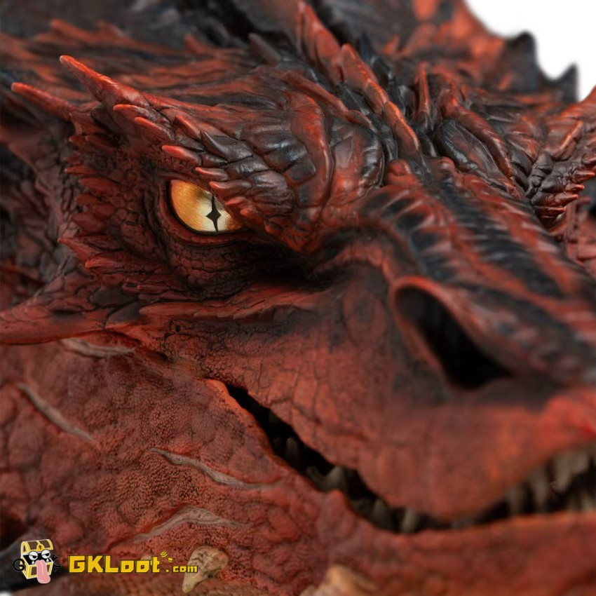 WETA Workshop Studio The Hobbit Smaug Statue - View 5 WETA Workshop Studio The Hobbit Smaug Statue - View 5