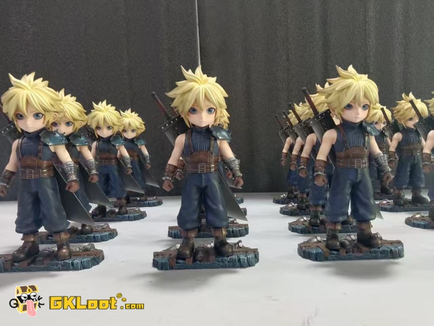SenLinTu Studio Final Fantasy VII Cloud Strife Statue - View 1 SenLinTu Studio Final Fantasy VII Cloud Strife Statue - View 1