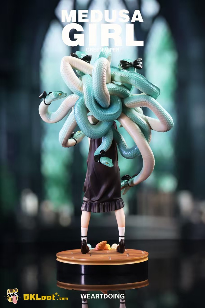 WeArtDoing Studio Original Medusa Girl Statue - View 5 WeArtDoing Studio Original Medusa Girl Statue - View 5