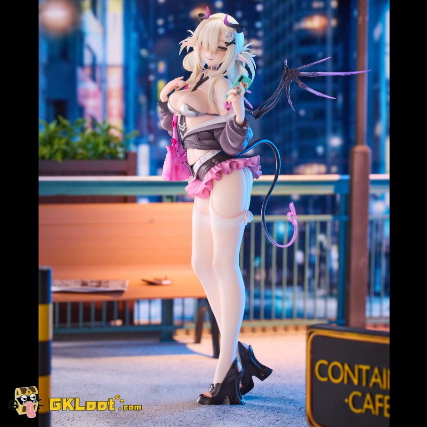 Animester Studio 1/6 Original Chili Chan - View 1 Animester Studio 1/6 Original Chili Chan - View 1
