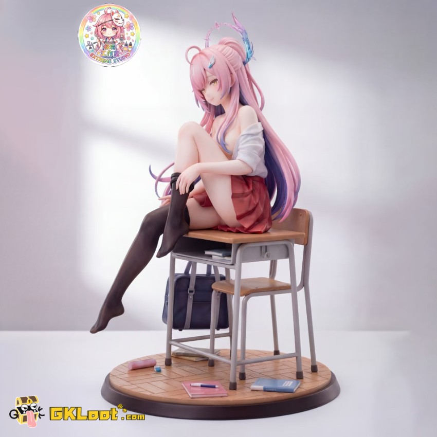 Extreme Studio 1/6 Wuthering Waves Aemeath Statue - View 1 Extreme Studio 1/6 Wuthering Waves Aemeath Statue - View 1