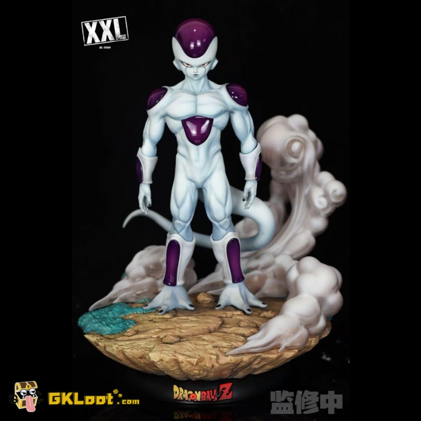 XXL Studio Dragon Ball Frieza Statue - View 1 XXL Studio Dragon Ball Frieza Statue - View 1