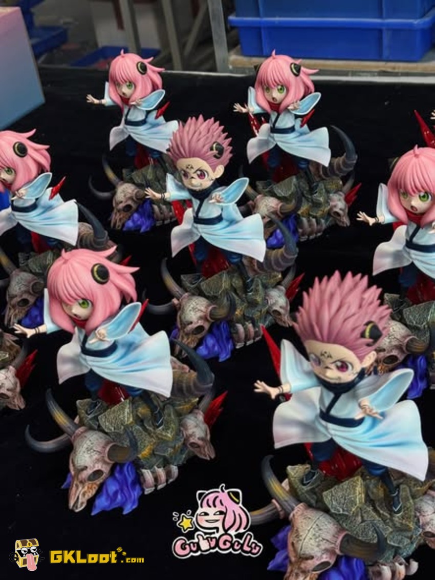 Gulugulu Studio Spy × Family Anya Forger Cosplay Ryomen Sukuna Statue - View 3 Gulugulu Studio Spy × Family Anya Forger Cosplay Ryomen Sukuna Statue - View 3