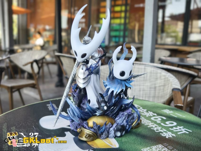 27 Abyss Studio Hollow Knight Pure Vessel & The Knight Statue - View 3 27 Abyss Studio Hollow Knight Pure Vessel & The Knight Statue - View 3