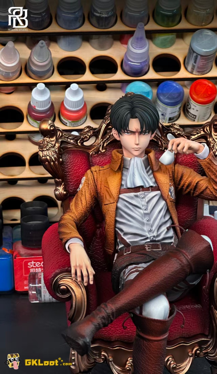 Reborn Studio 1/6 Attack on Titan Levi Ackerman Statue - View 6 Reborn Studio 1/6 Attack on Titan Levi Ackerman Statue - View 6