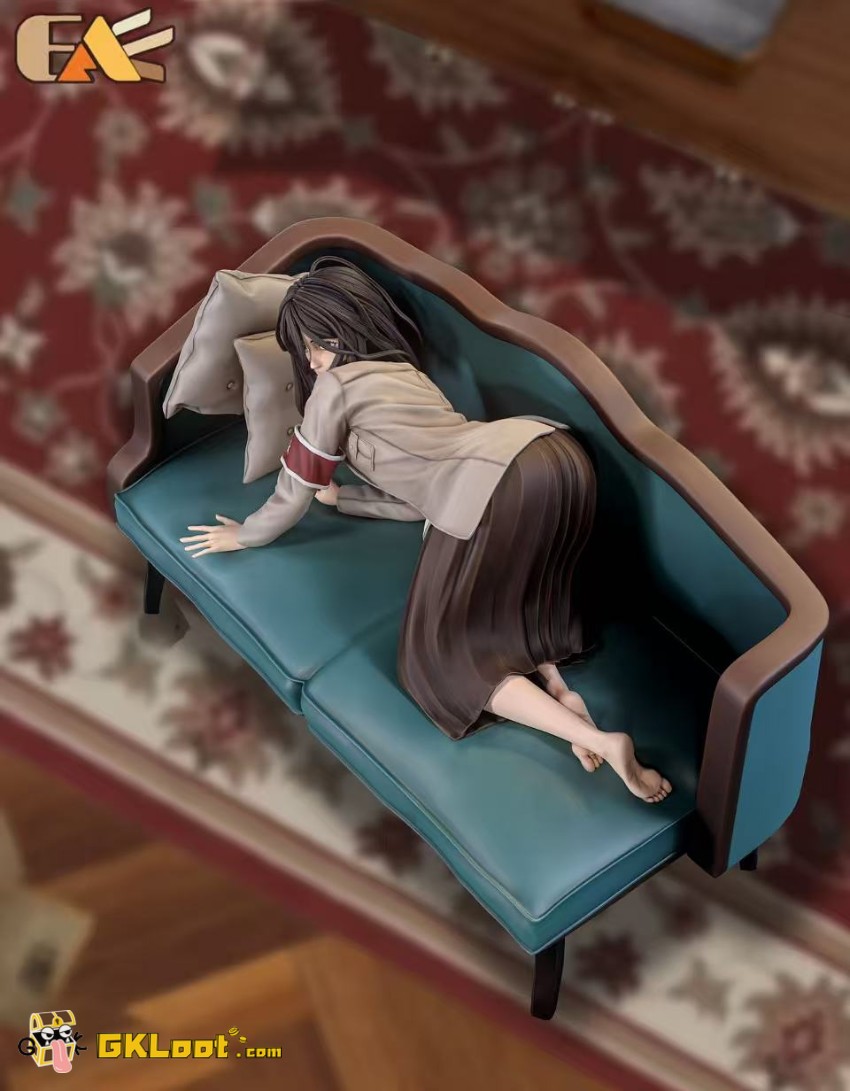 EA Studio 1/6 Attack on Titan Pieck Finger Statue - View 5 EA Studio 1/6 Attack on Titan Pieck Finger Statue - View 5