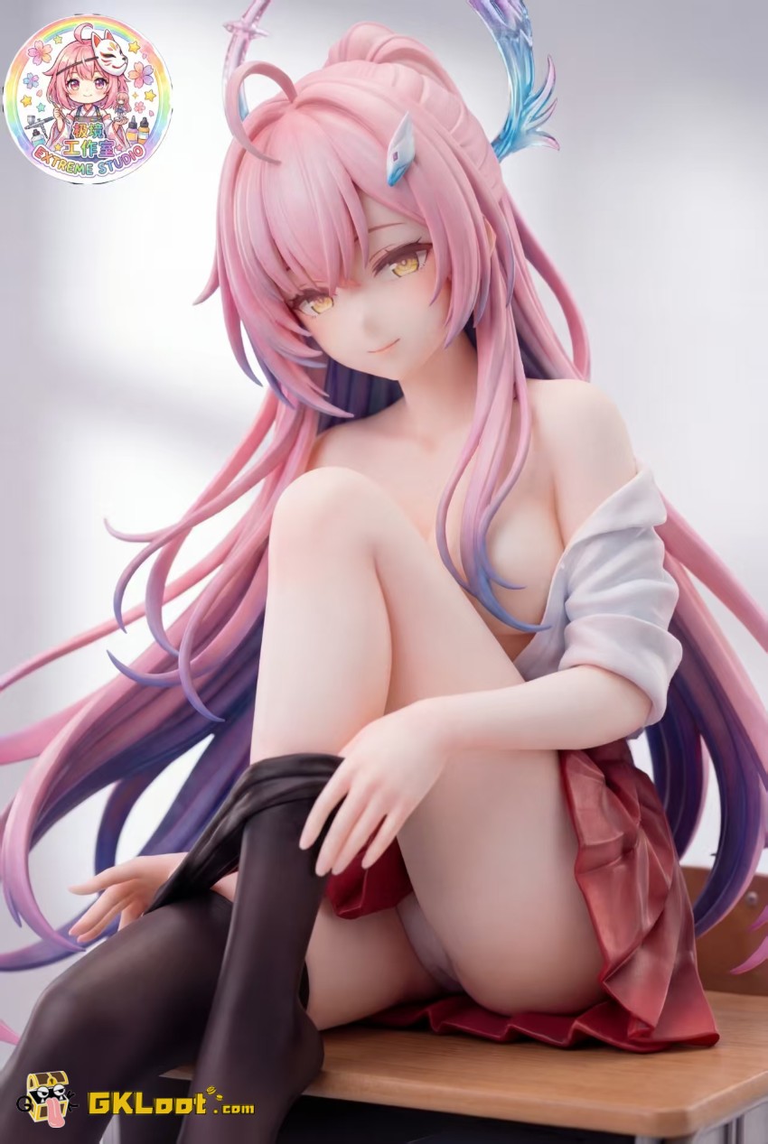 Extreme Studio 1/6 Wuthering Waves Aemeath Statue - View 4 Extreme Studio 1/6 Wuthering Waves Aemeath Statue - View 4